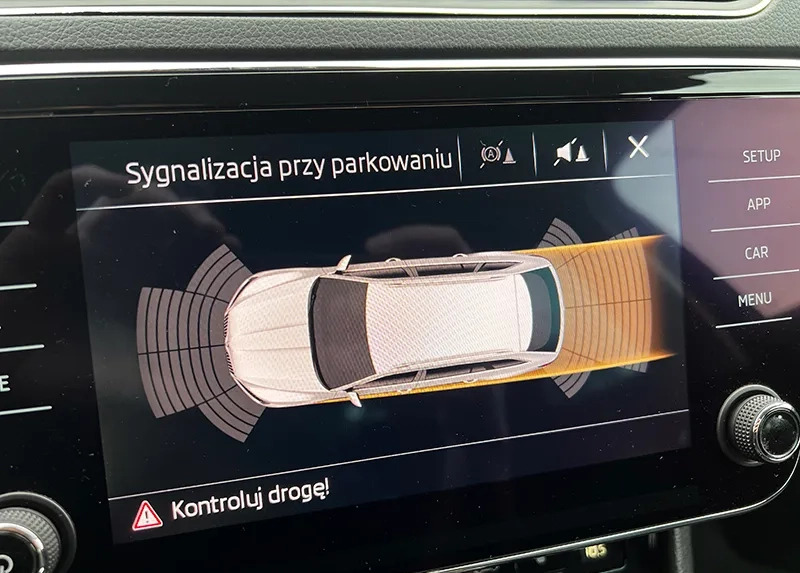 Skoda Superb cena 99999 przebieg: 105000, rok produkcji 2019 z Prabuty małe 172